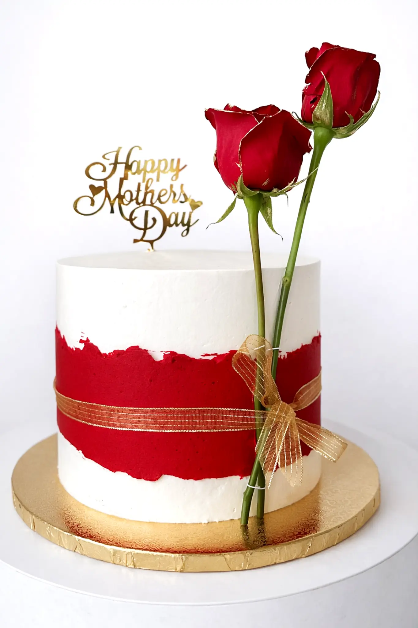 Express hearts and ribbons buttercream cake ready in 48 hours